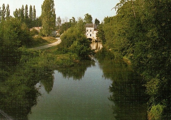 Les Herveux sur la Dronne