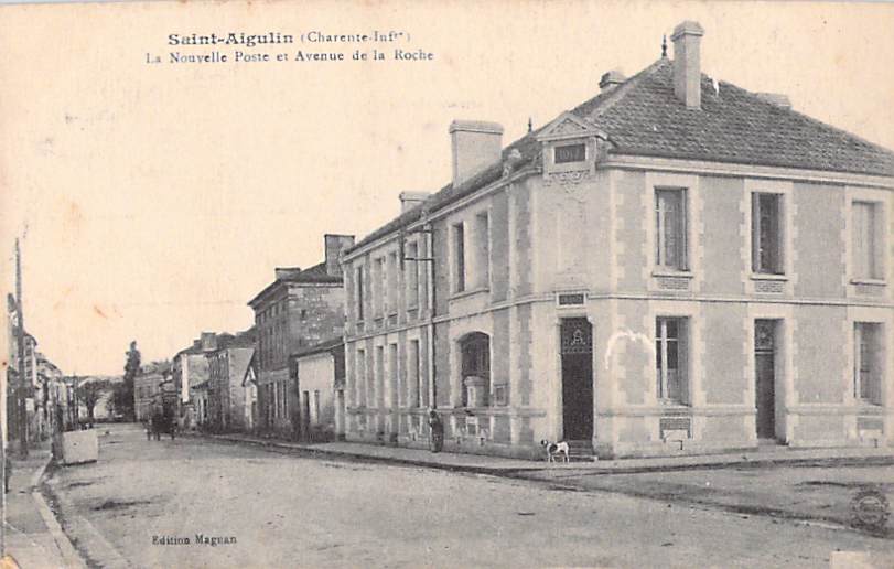 La Poste inaugurée en 1913