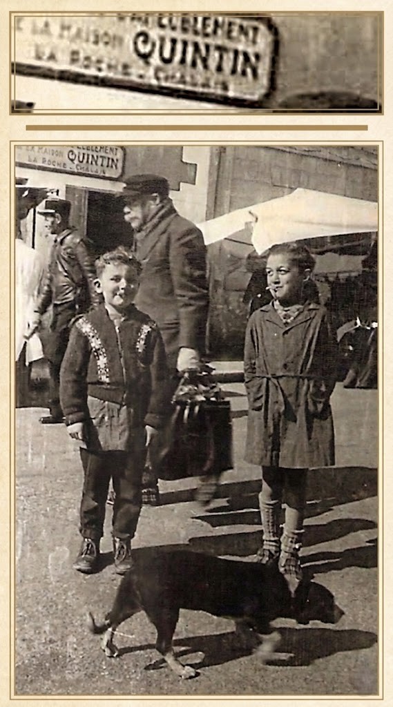 Petite frime devant le magasin Quintin: farceurs un jour de foire.